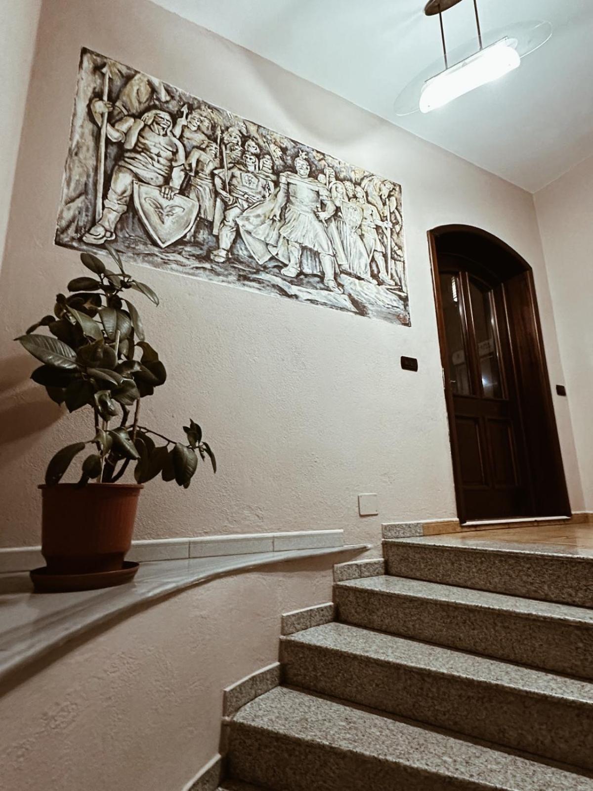 Grand Hotel Kruje Exterior photo